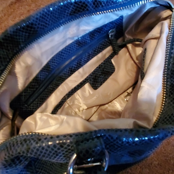 Michael Kors handbag - Picture 3 of 3